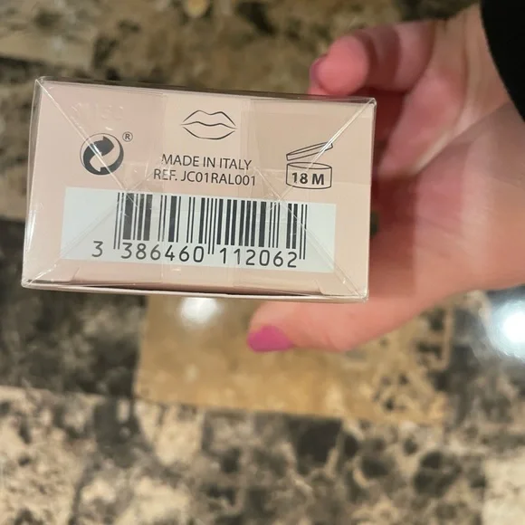 Jimmy Choo Seduction Collection Red Carpet Stalin Lipstick - Picture 3 of 5